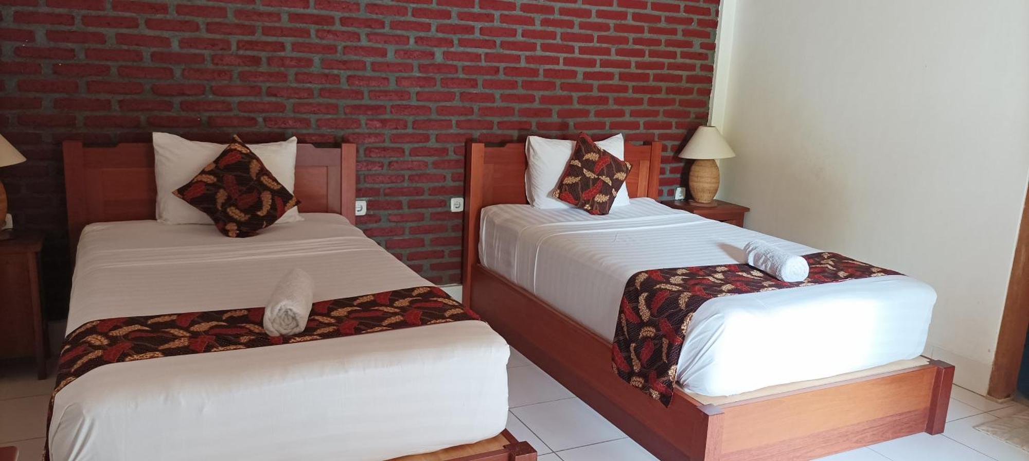 Bungalow And Restaurant Anda Kuta  Kültér fotó